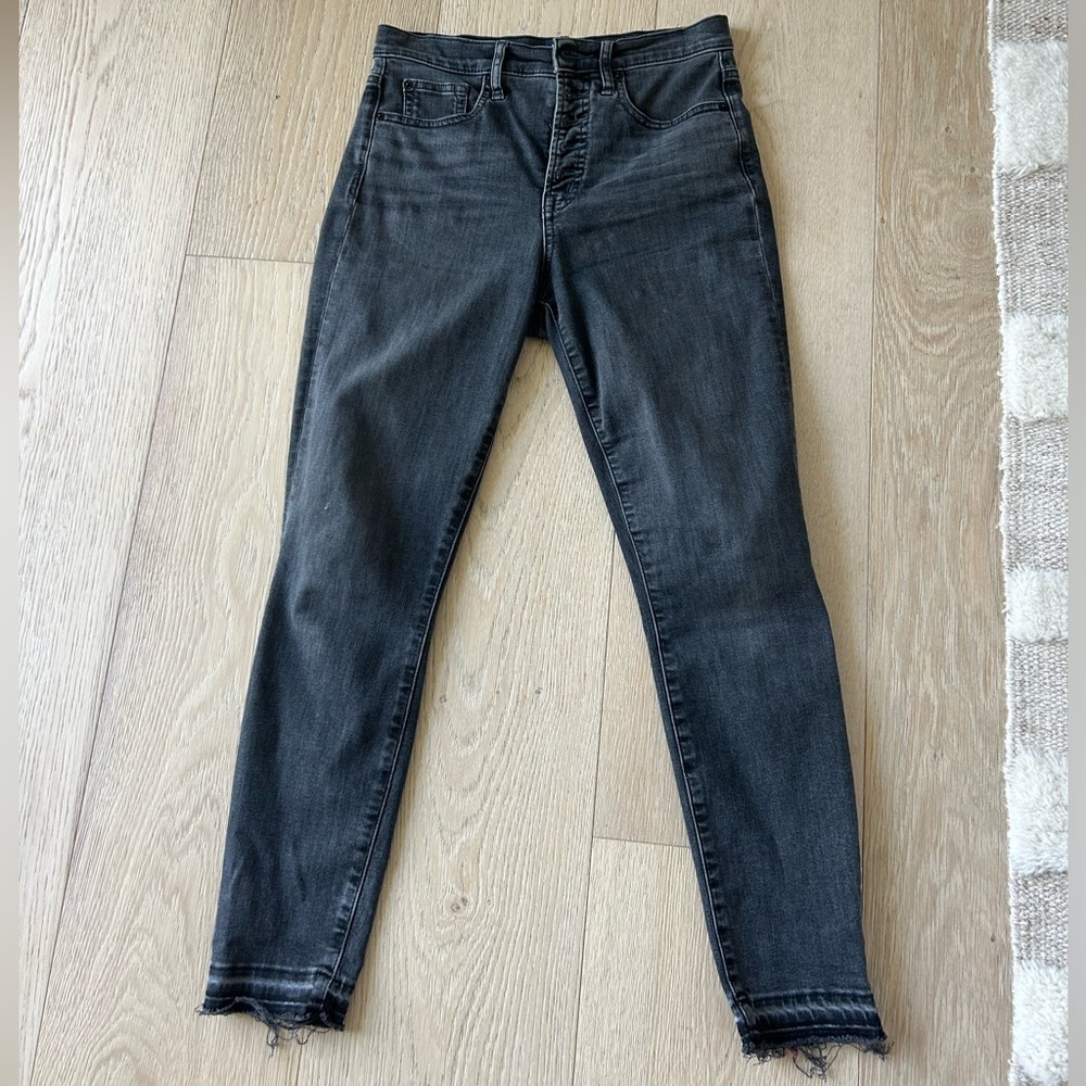 GAP Black Skinny Jeans with High-Rise Fit